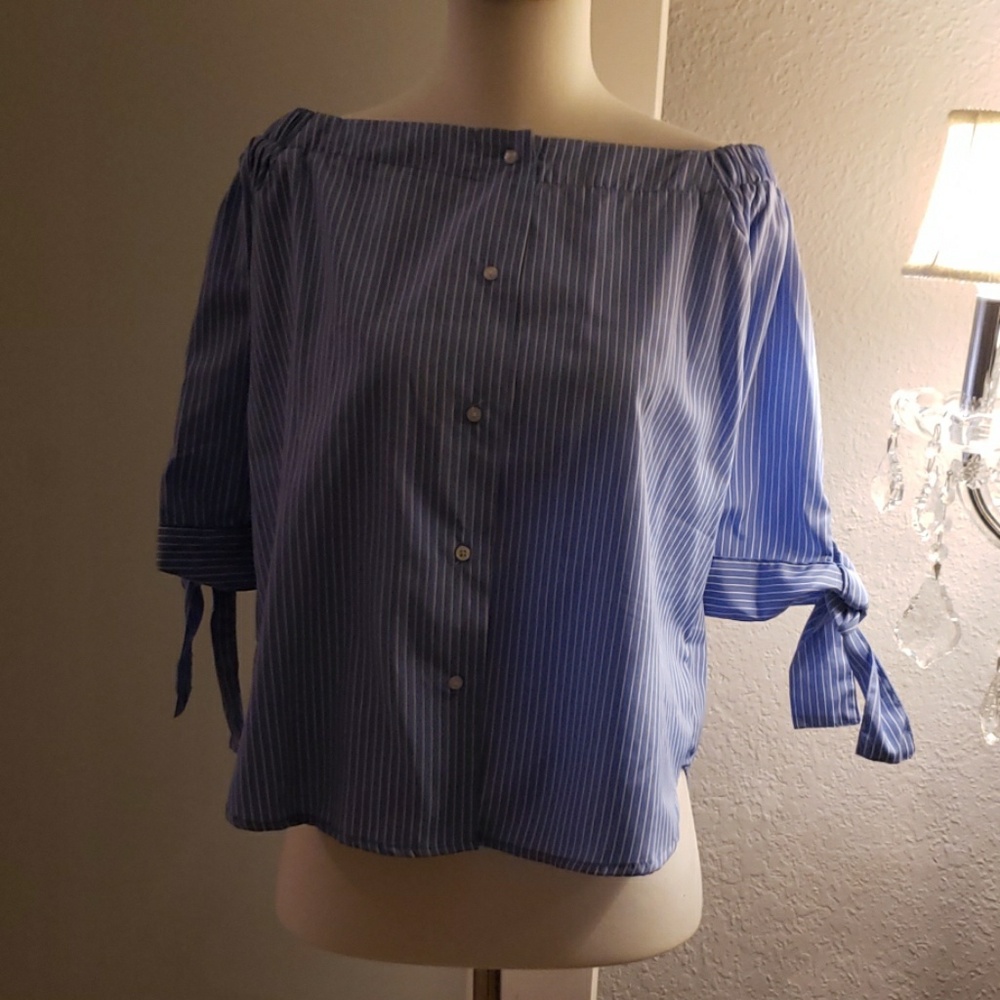 Off the shoulders top